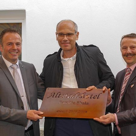 Altstadthotel Wilde Rose Eppingen Exterior foto