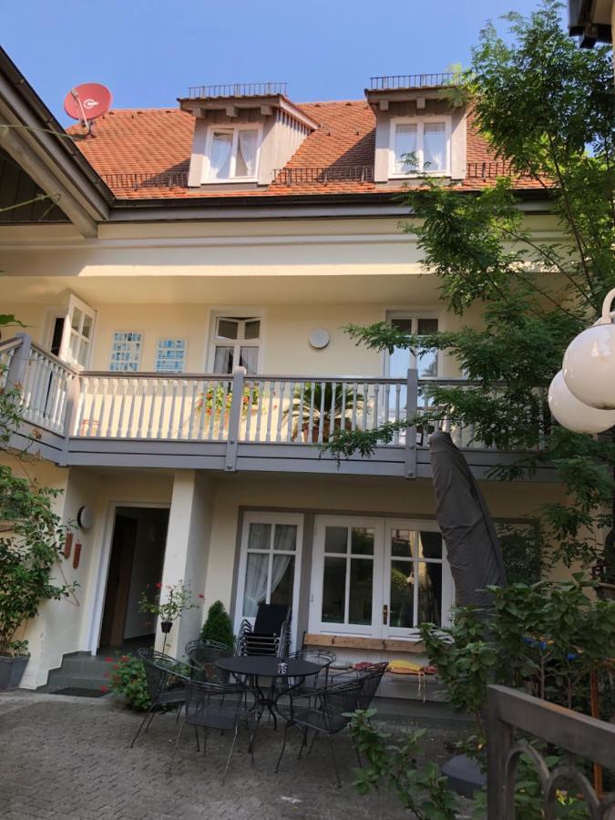 Altstadthotel Wilde Rose Eppingen Exterior foto